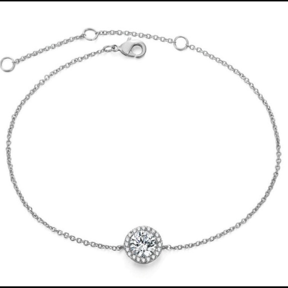 Jewelry - Sparkly delicate SILVER crystal zircon bracelet